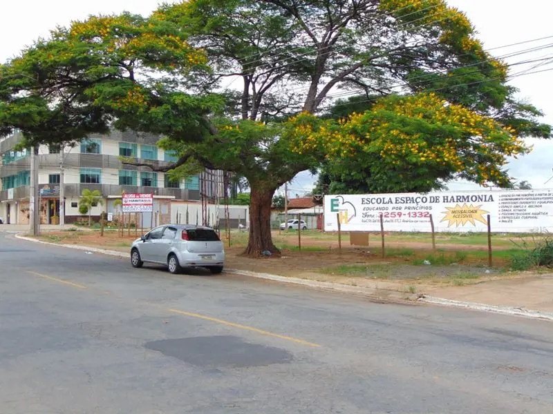  Área de 1.032,70, rua C-182 esquina com rua C-167 . 20/01/21