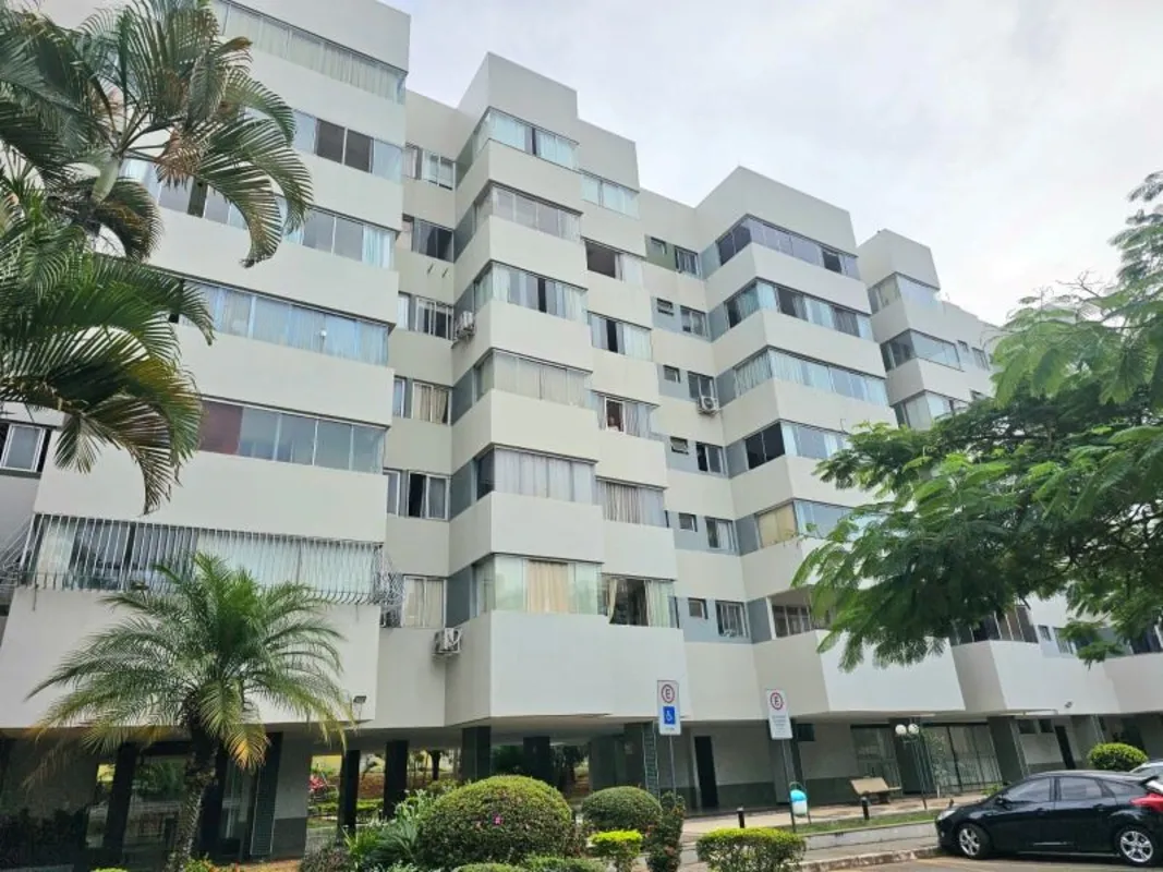 SQN 310 - BLOCO A - 3º andar - Apartamento com 63,20m² úteis - Sala com projeto ...