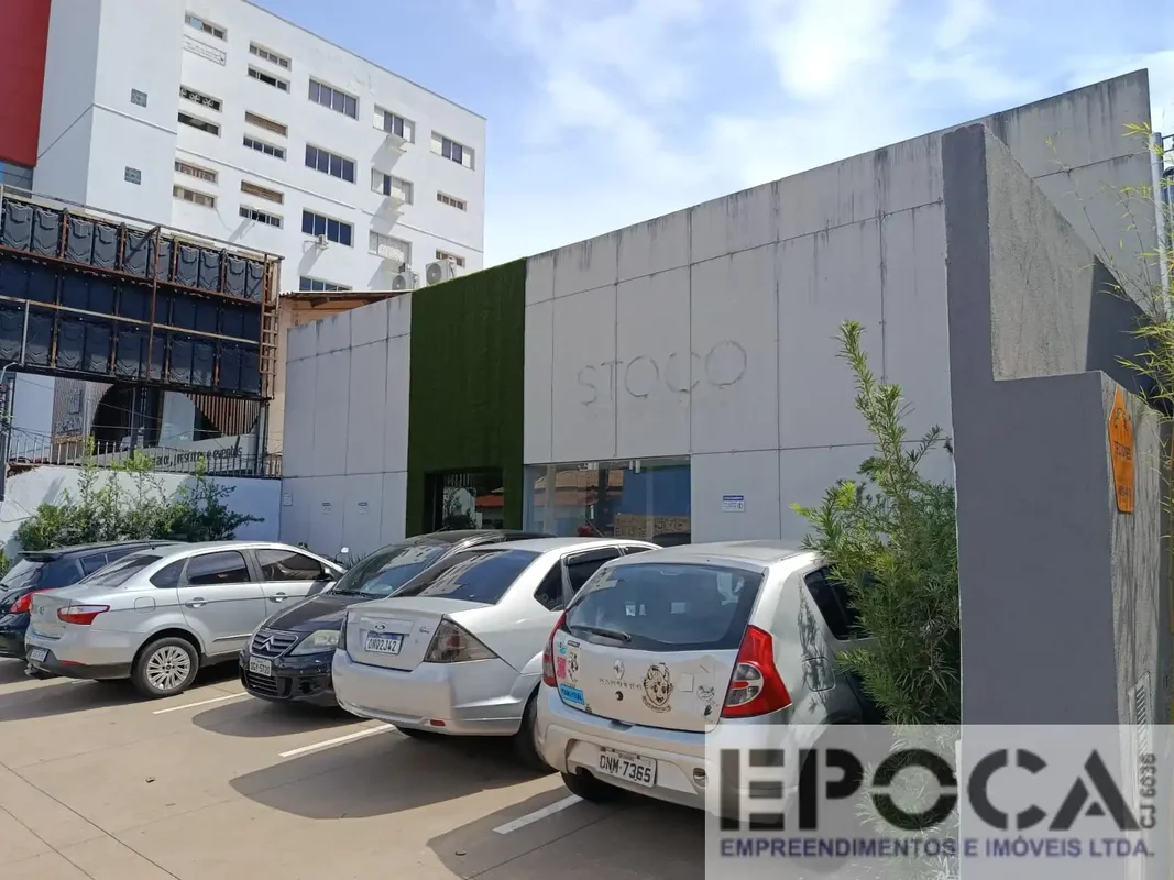  CASA COMERCIAL COM 07 SALAS, 04 BANHEIROS, 05 VAGAS DE ESTACIONAMENTO NA PORTA,...