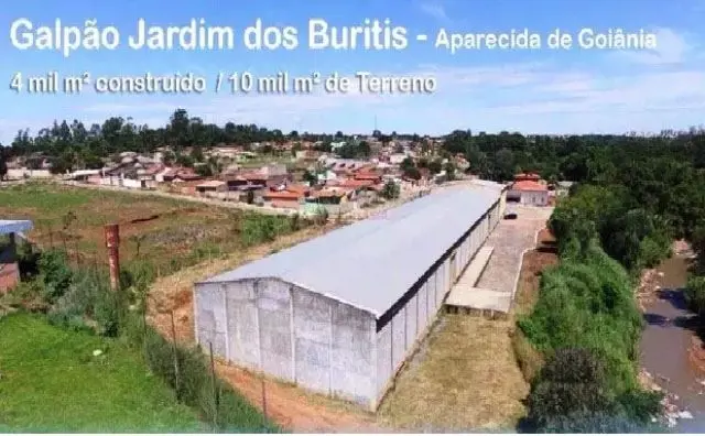  Área construída4.000m de vão livre.Área administrativa 500m com acesso para rua...