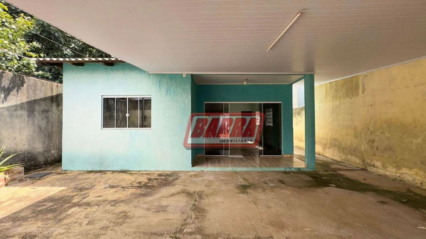1. Resumo200 m² de lote | 110 m² de área construída | 3 Quartos amplos | Escritó...