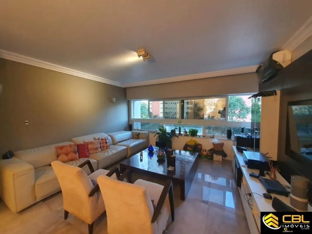CBL IMÓVEIS VENDE Excelente SQS 104 , perto de tudo, localização privilegiada, p...