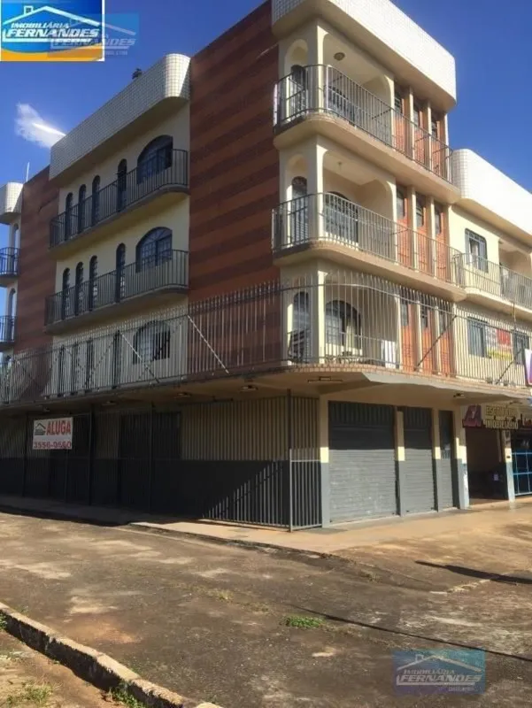 IMOBILIÁRIA FERNANDES aluga excelente loja e subsolo na Quadra 12 do Setor Centr...