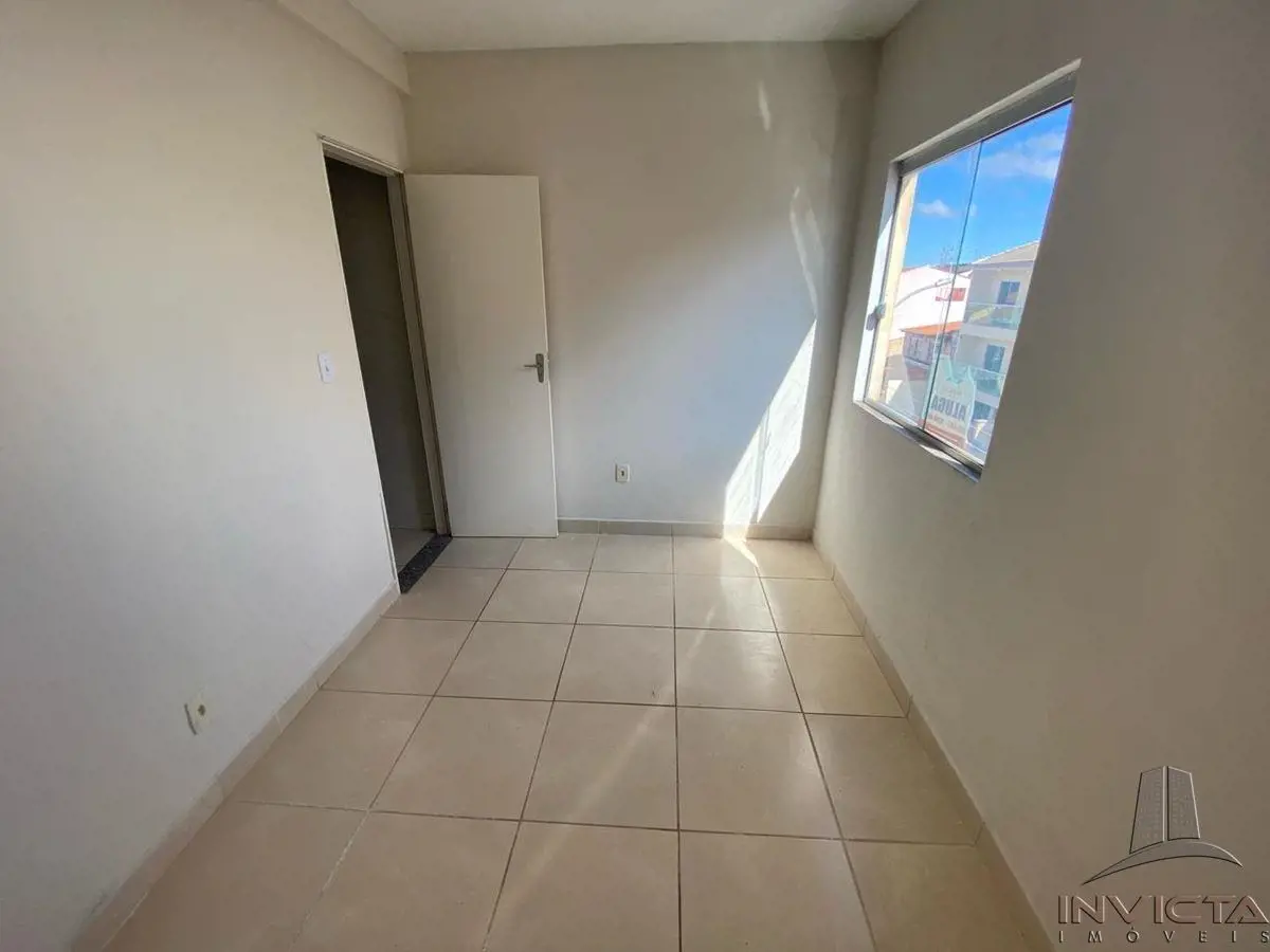 Apartamento de 1 quarto ,próximo a mercado, ponto de ônibus e comércio forte na ...