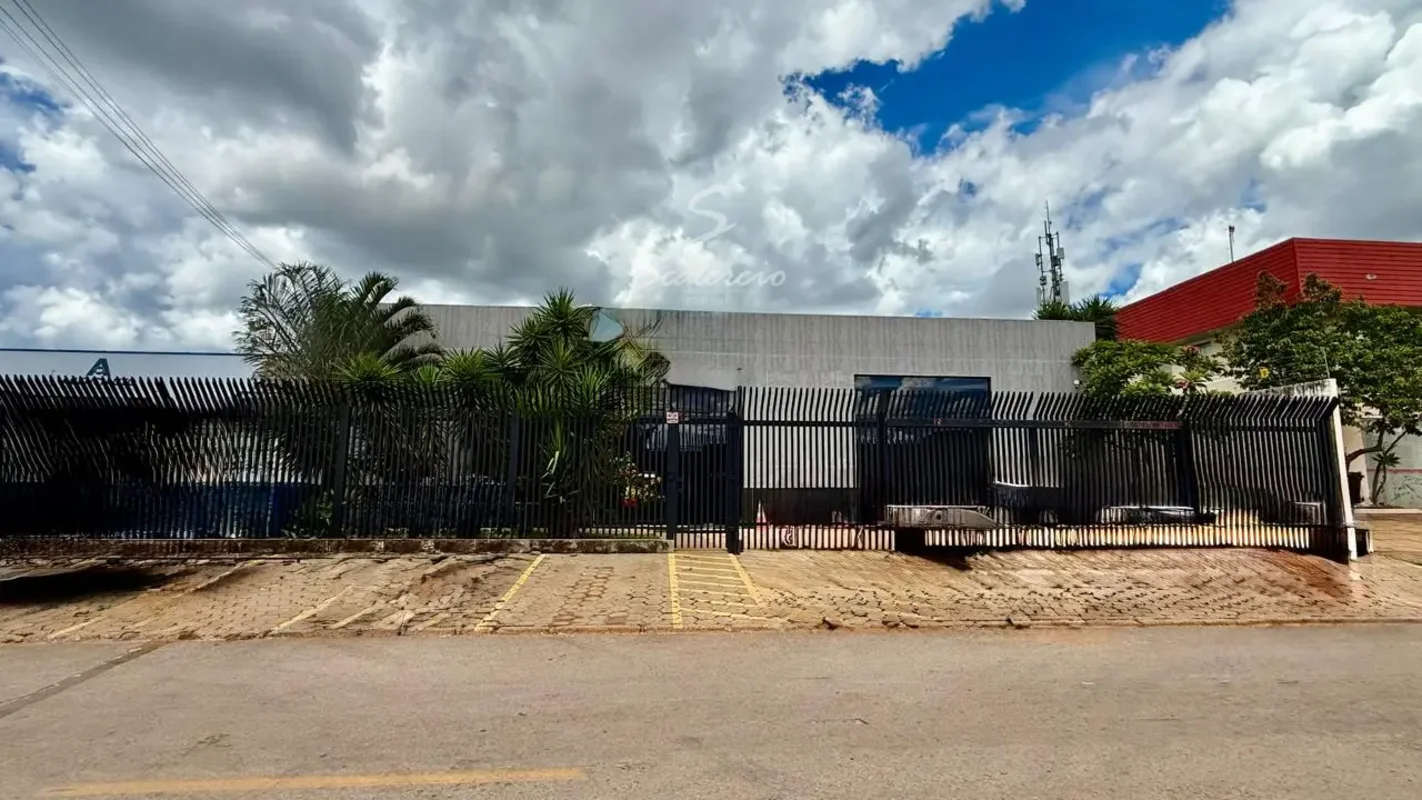 Um imóvel comercial pensado para empresas que precisam de espaço, estrutura e po...