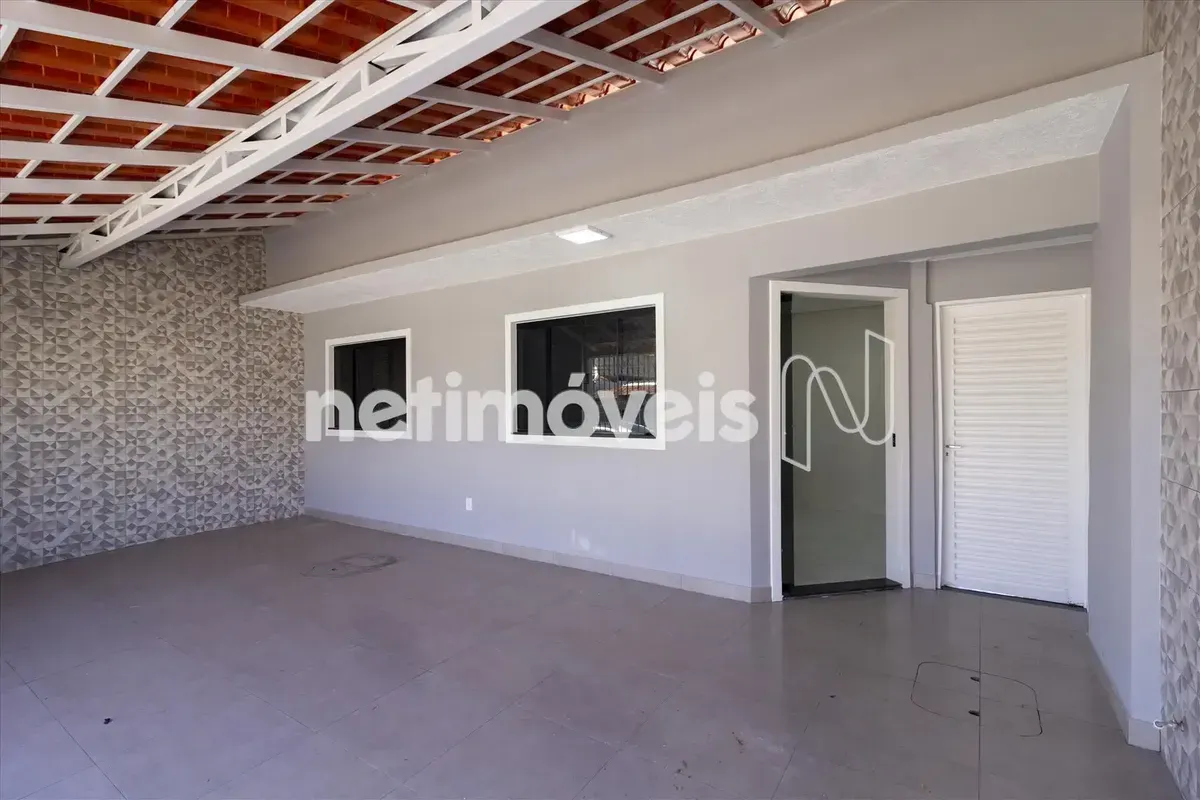 QE 26 - CASA DE 02 QUARTOS - GUARÁ II IMÓVEL: Excelente Casa Reformada, piso por...