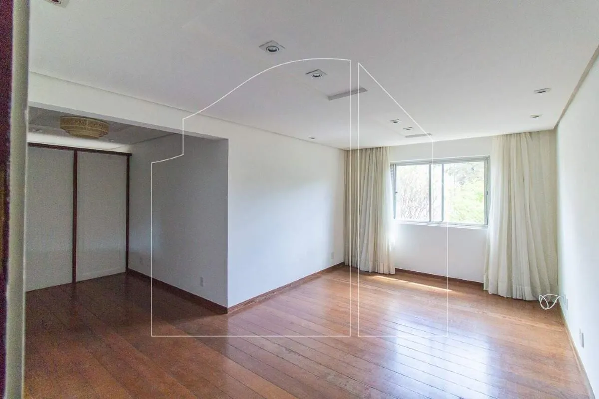 DALL'OCA IMÓVEIS ALUGA:Apartamento vazado, andar alto, localizado próximo a comé...