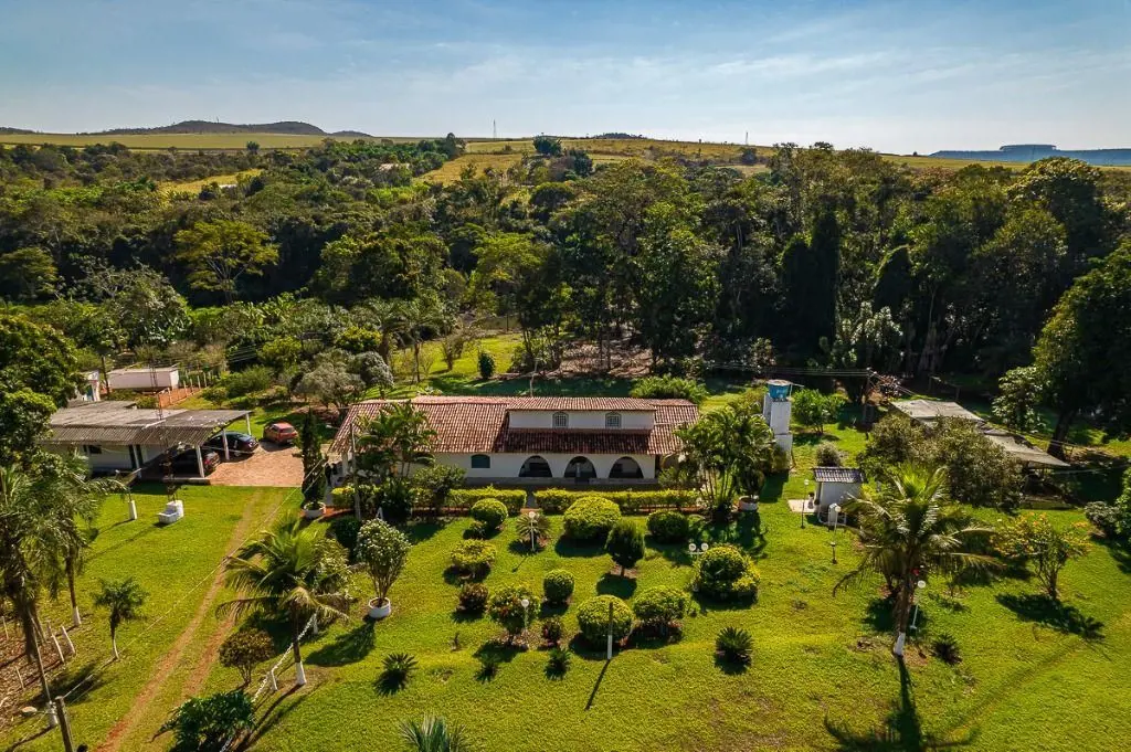 :: Haras em Luziânia GO (60 km de Brasília) . Área 10,274 hectares (102.740m2), ...
