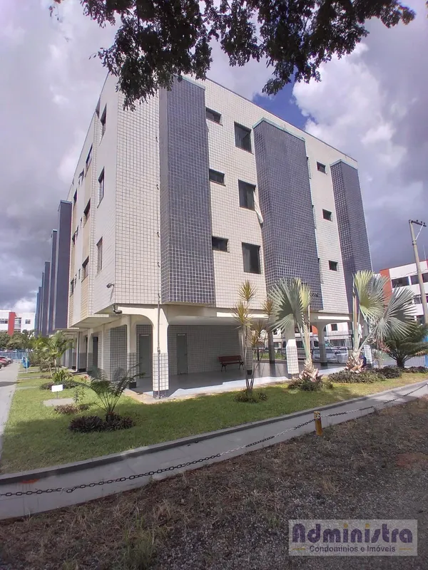  Quadra Central, Edifício Cidade de Sobradinho, 2º andar, com 2 quartos, sendo 1...