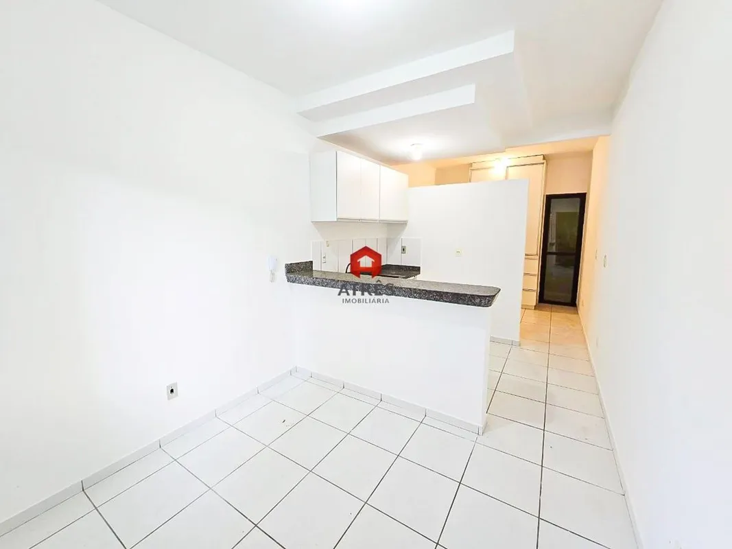 Localizada no Setor Nova Suíça com aproximadamente 25m² composta de: 1 suíte com...