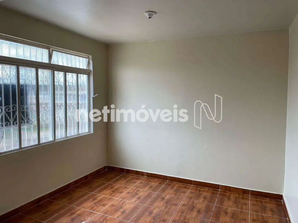 Apartamento QNH 05 - Taguatinga Norte (Apto terreo)Excelente, apartamentos com 6...