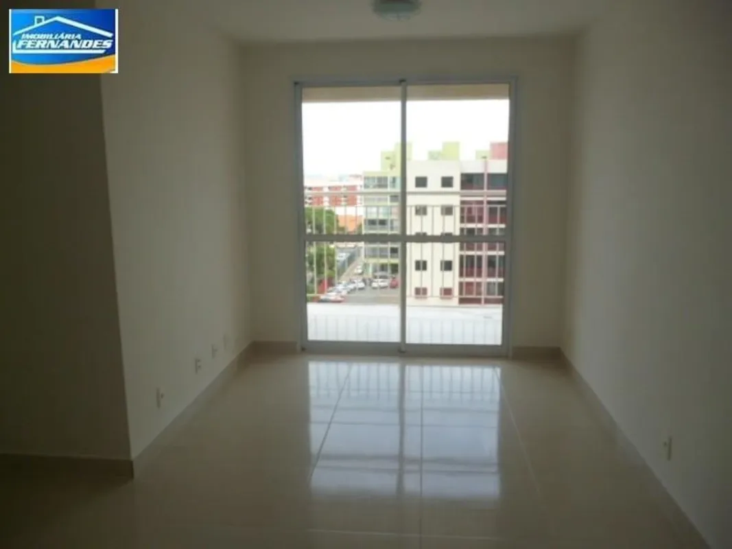 IMOBILIÁRIA FERNANDES vende excelente apartamento no Ed. Flex Gama que possui 03...