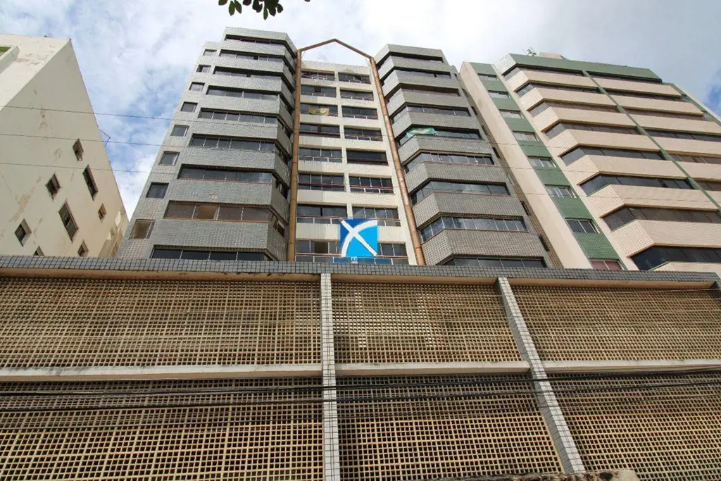 Ótimo apt. 3 quartos, sendo um suíte, 87,47m², sala ampla, wc social, varanda em...