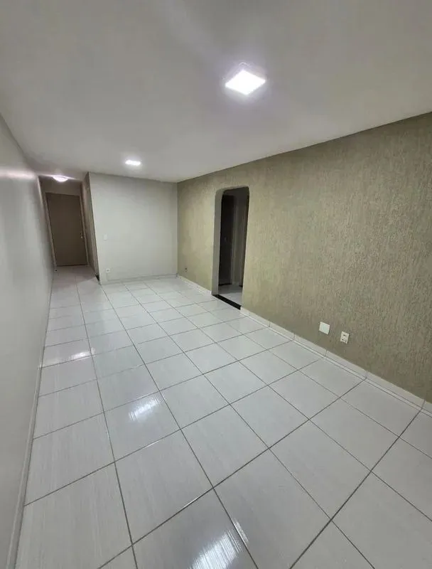 CONDOMÍNIO RESIDENCIAL NÚCLEO BANDEIRANTE Excelente apartamento no Núcleo Bandei...