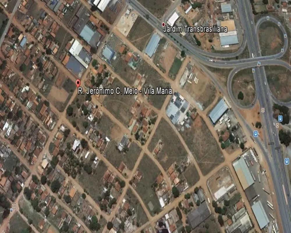 HENRIQUE: 9 8 1 9 8-4 2 4 0 (whatsapp) Área medindo 1.482m² na Rua Jerônimo C. M...