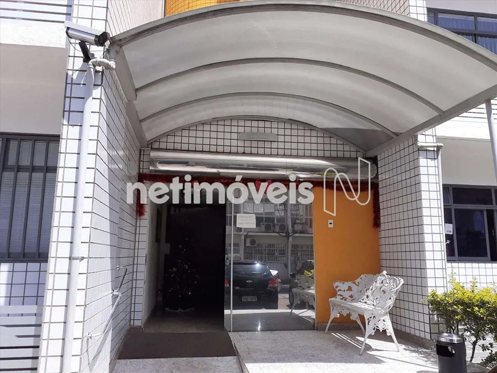 Excelente oportunidade no Edifício Mix Park Sul!!! Sala com 27,12 m² com piso em...