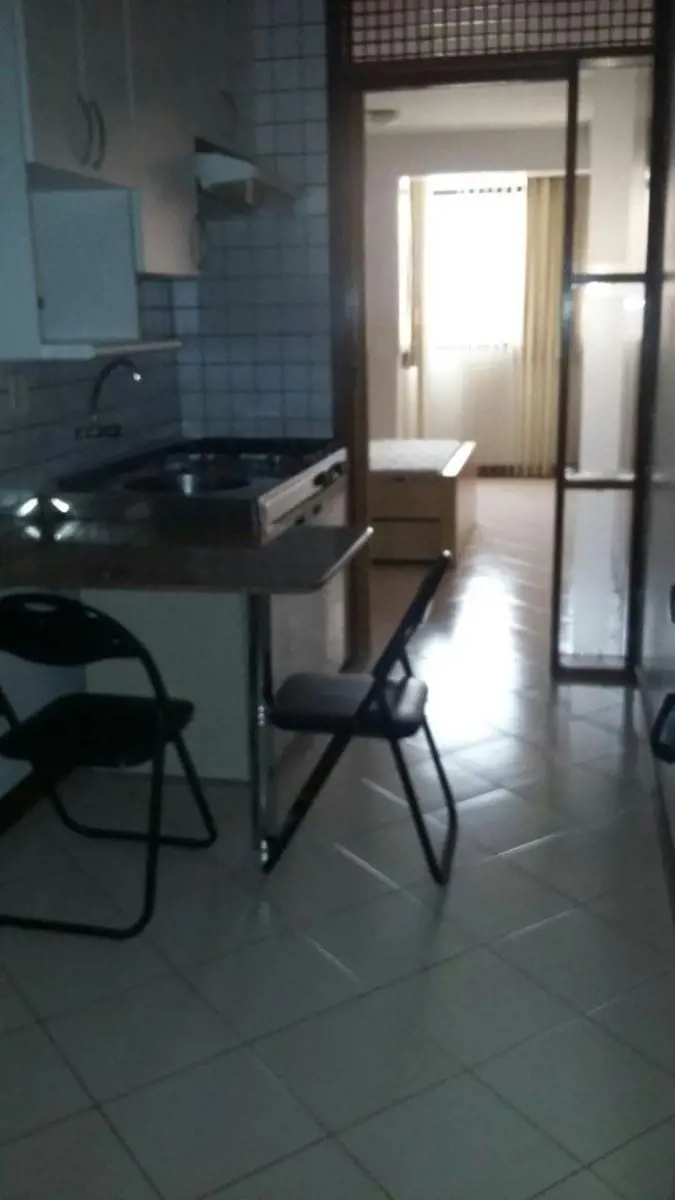 BSB IMOBILIÁRIOAluga Kitnet no Sudoeste, Ed. varandas, quarto com cama (sem colc...