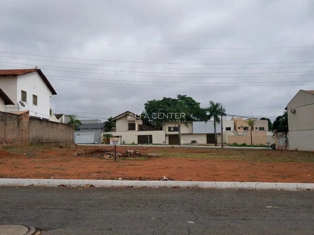 Apresentamos uma excelente oportunidade de investimento em uma Ã¡rea livre posic...