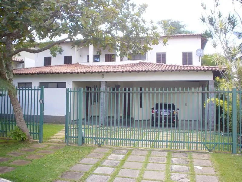 Se busca uma casa amplamente confortável no coração do Lago Norte, Brasília, est...