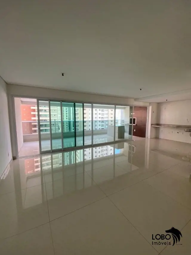 Apartamento de 154m², 3 suítes com fino acabamento, localizado no Bairro Alto da...