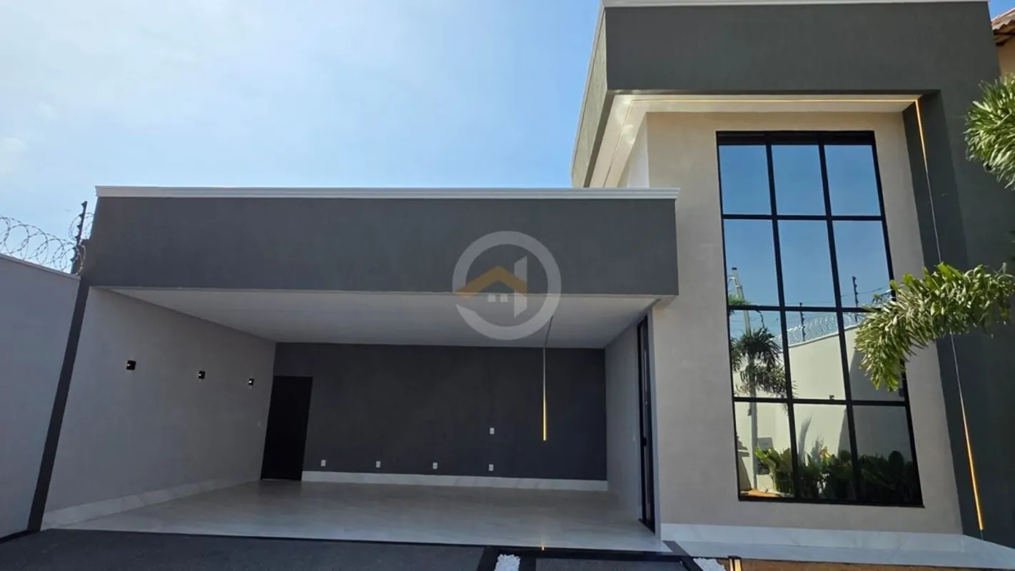 Casa térrea no Setor Faiçalville, 3 suítes plenas, 3 vagas de garagem cobertas, ...