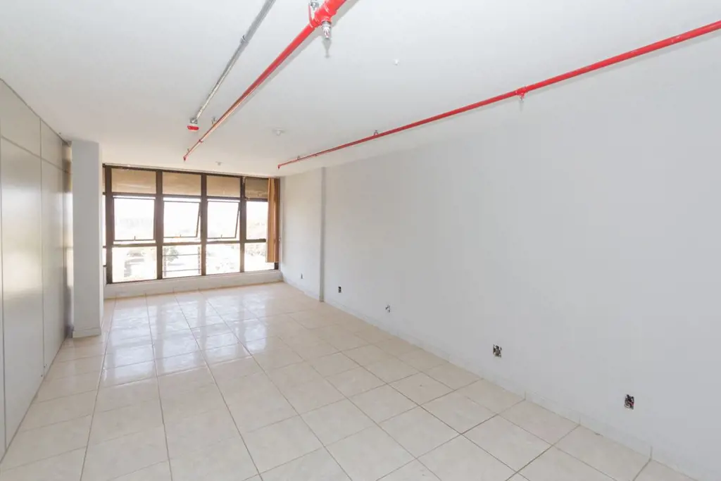 Oportunidade Comercial Exclusiva no Centro de Brasília.Apresentamos um espaço co...