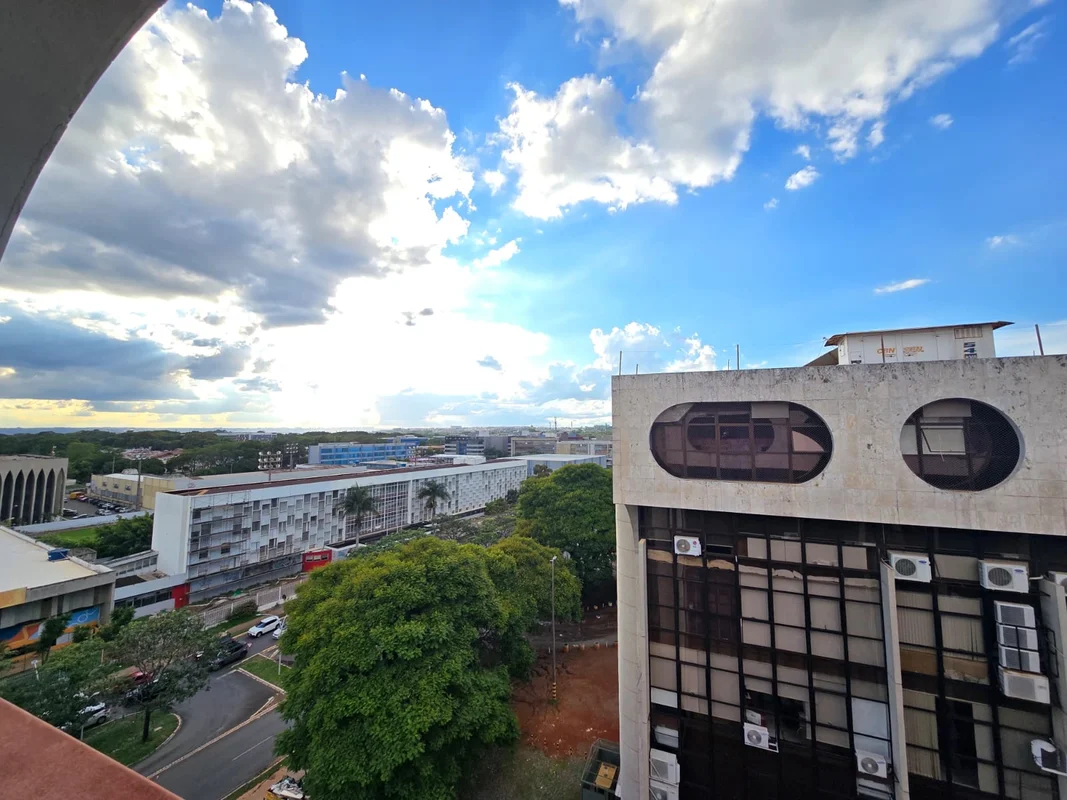 Oportunidade Comercial Exclusiva no Centro de Brasília.Apresentamos um espaço co...