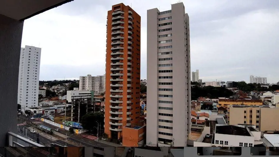Localizado na Avenida Leopoldino de Oliveira, com 200m² de área 1 apartamento po...