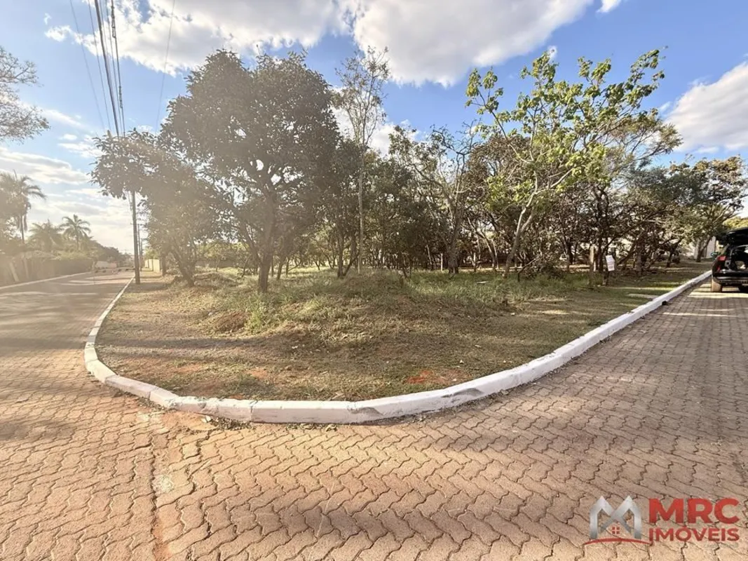 VILLA140930 - Última atualização: 12/09/26 23:31MRC IMÓVEIS VENDE: LOTE DE ESQUI...