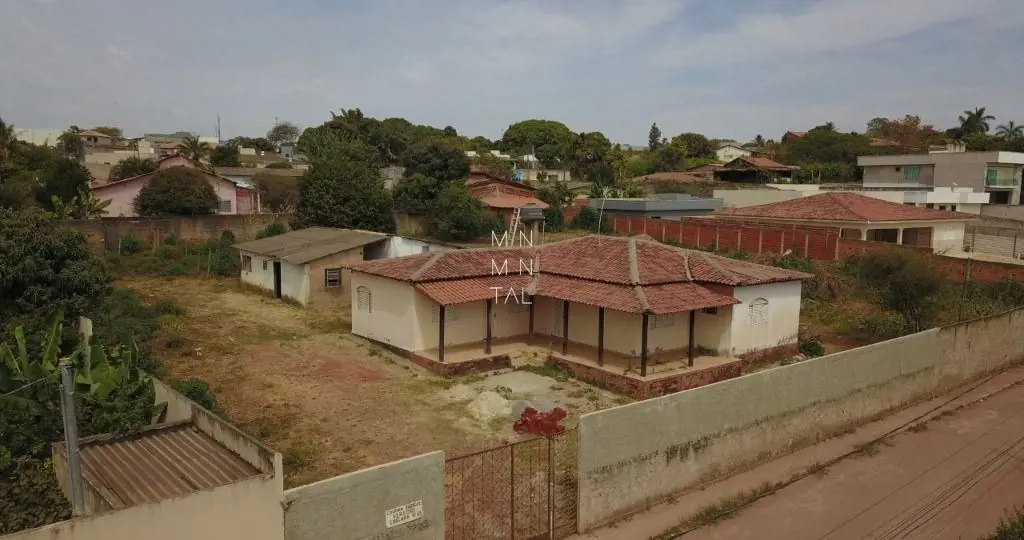 LOTE ARNIQUEIRAS I OPORTUNIDADE I EXCELENTE LOCALIZAÇÃOÁrea; 2.640m²Medidas: 55m...