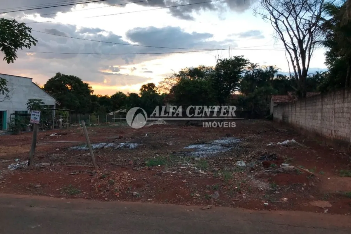 LOTE DE CHÃCARAS EM CONDOMÃNIO FECHADO, PARQUE DOS CISNES.prÃ³ximo Ã  PolÃ­cia...