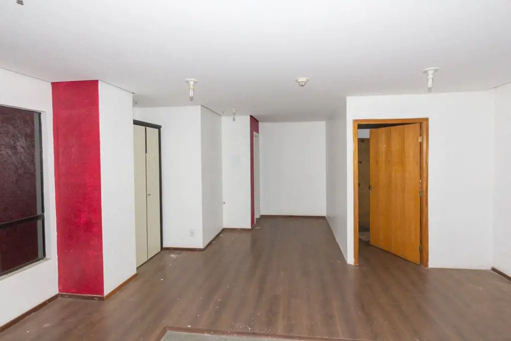 Ed. Office Tower Loja 06**** OPORTUNIDADE ÚNICA ****- Excelente oportunidade par...