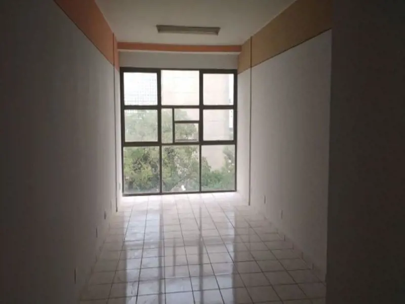 Planalto Central Imóveis aluga sala comercial localizada no centro de Brasília, ...