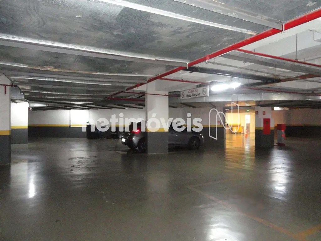 Garagem localizada no Centro Comercial Brasília, no Ed. Fusion Hotel. Ótima refe...
