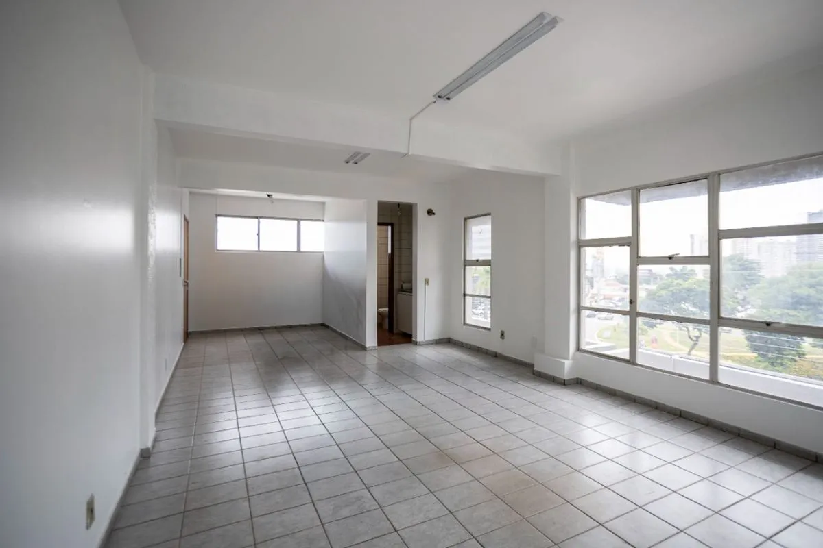 Sala 46,68, Setor Nova Suíça. Imóvel pronto para atender suas necessidades, abri...