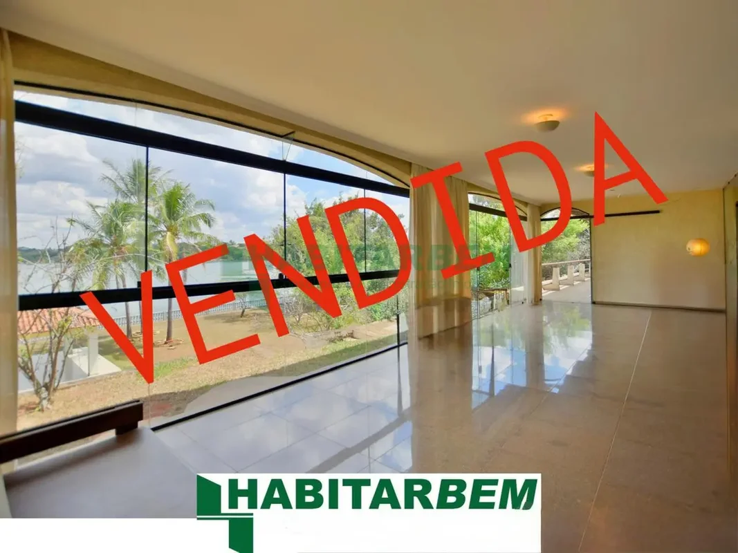 HABITARBEM Imóveis vende:- Sólida e ampla casa com 850m² de área privativa, conf...