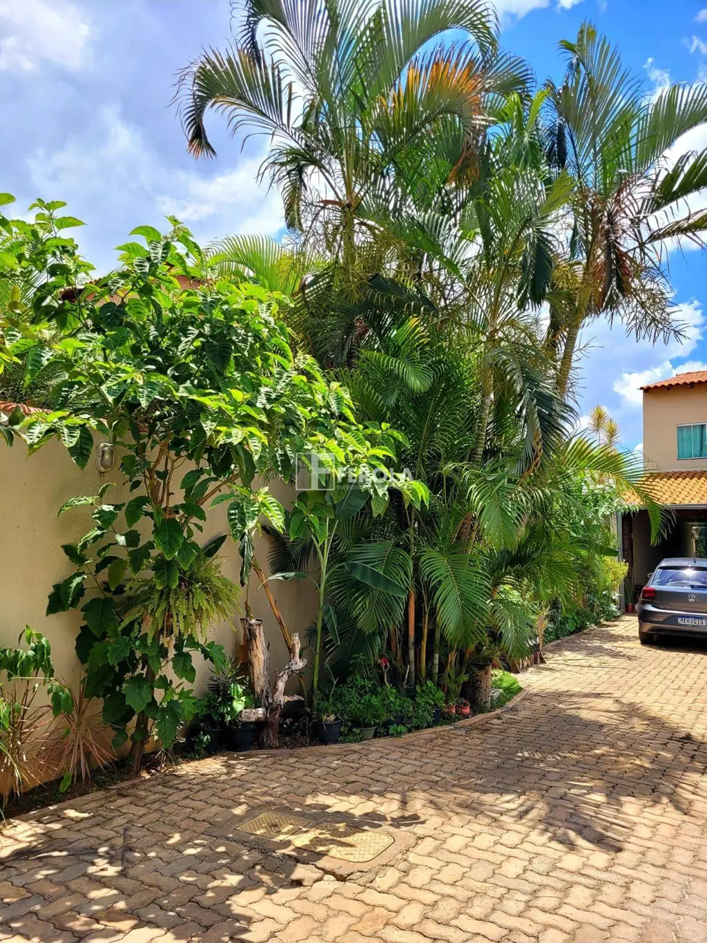 FEROLA A MAIS ACESSADA DE BRASILIA VENDE, CASA NA SHA Conjunto 4 Chacará 60 - 61...