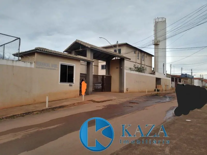 Ótimo apartamento de 02 quartos, sala, cozinha com armário inferior, banheiro so...
