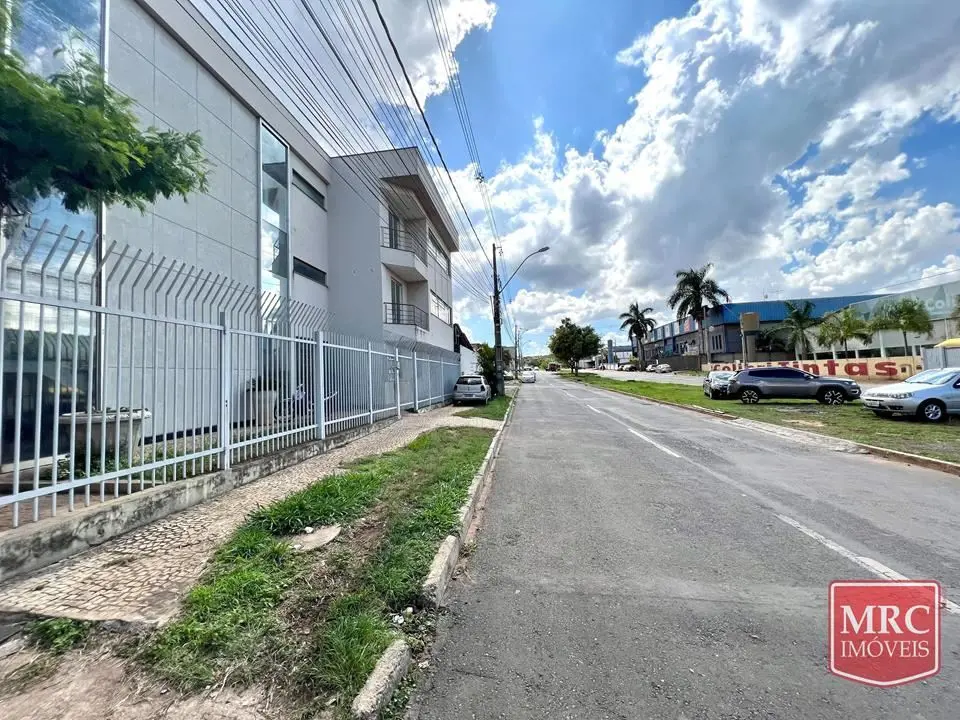 VILLA142140 - Última atualização: 06/06/26 23:31MRC IMÓVEIS ALUGA: PRÉDIO - 1.35...