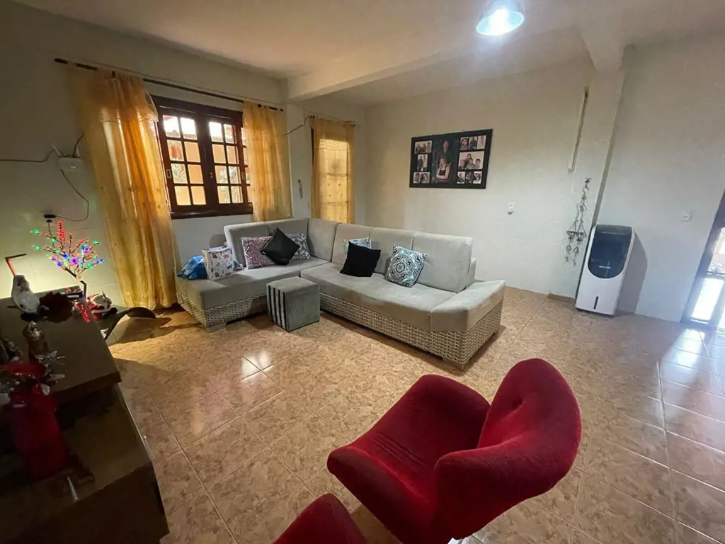 JDM IMÓVEIS VENDE:Casa Arniqueiras Condomínio fechado - Lote grande, com árvores...