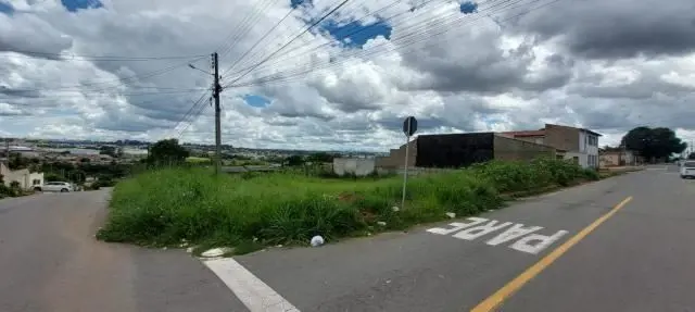 Terreno excelente área de 1.127,52m2, com ótima localização no Setor Vila Maria ...