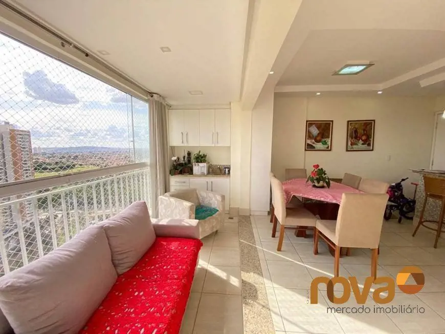 Apartamento de 3 quartos, 1 suíte no Jardim Atlântico , frente ao Parque Cascave...