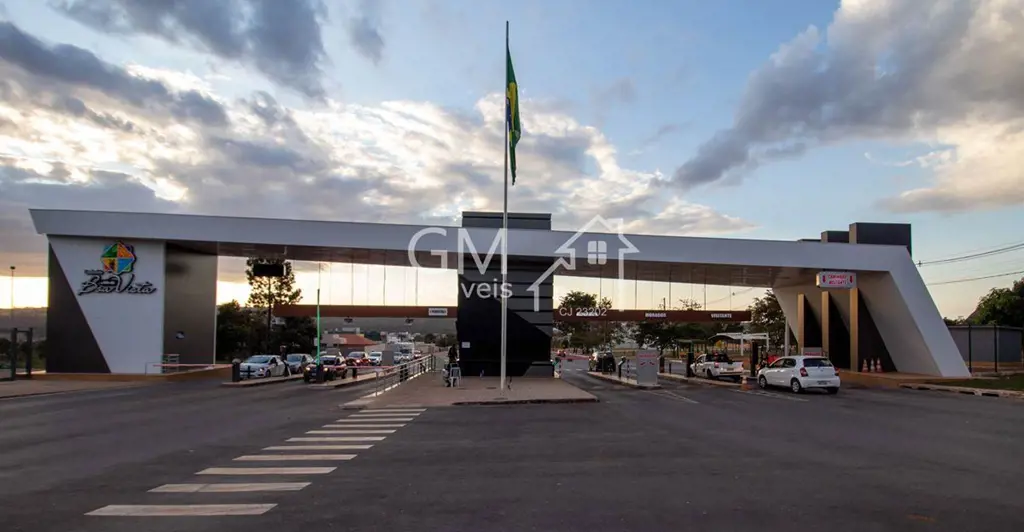 A GM Imóveis vende lote residencial ESCRITURADO, no condomínio Alto da Boa Vista...