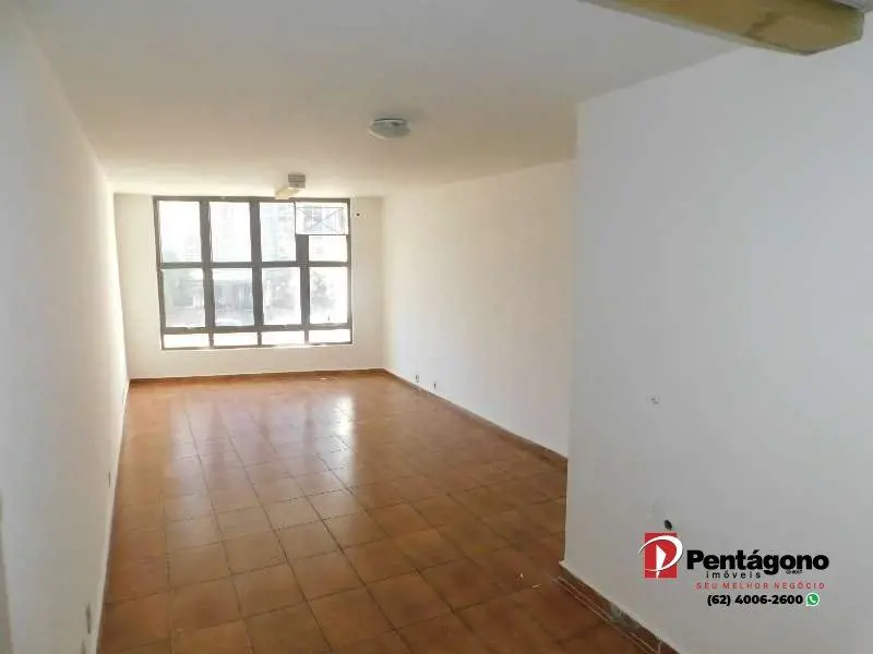 SALA COMERCIAL EM GALERIA - ÓTIMA OPÇÃO PARA SEU NEGÓCIO!Sala comercial com apro...