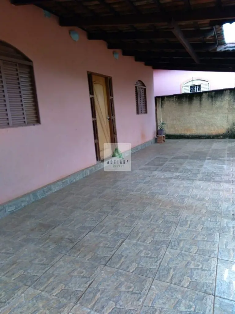 cidade em expansão econômica sendo novo polo industrial de Goiás, 4 Quartos , sa...