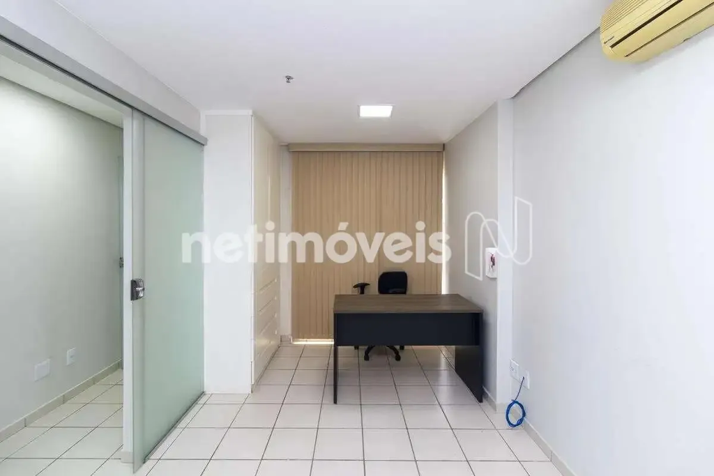 Sala comercial - Edificio Multiempresarial Localização:Quadra 701 - Localização ...