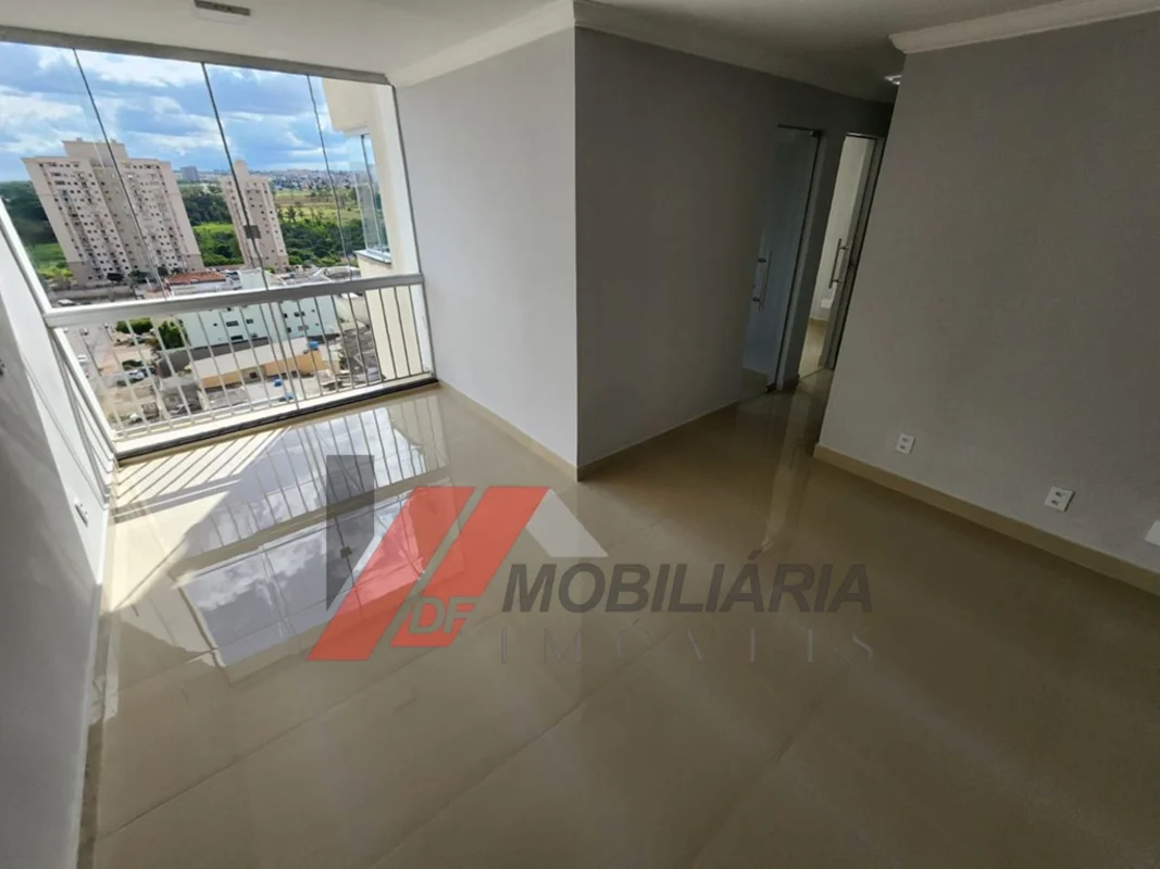 APARTAMENTO PARA VENDA 03 QUARTOS EM TAGUATINGA NORTE Situado em localização pri...