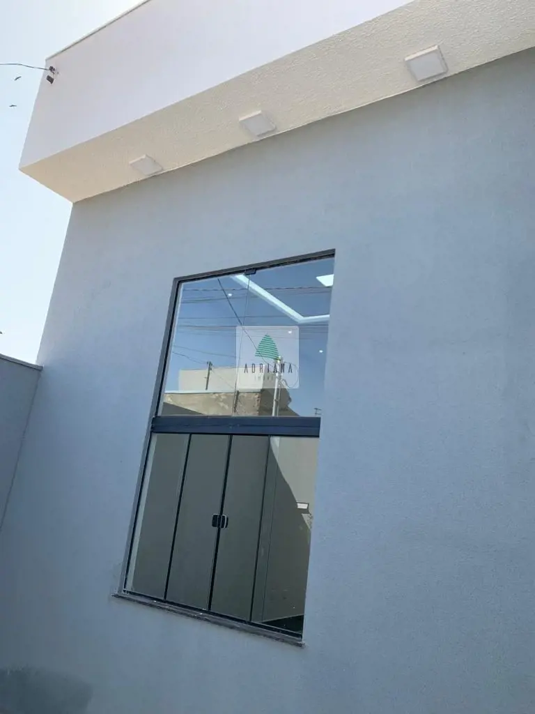 casa nova , ótima localização, 3 quarto, sendo 1 suíte, sala, banheiro, social, ...