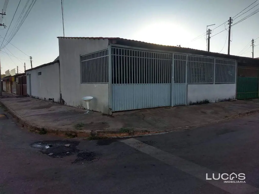 Casa com 3 quartos Qd. 801 lote de 112 m² Recanto das Emas,Valor de venda: R$ 31...
