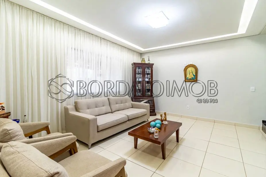 VILLA146439 - Última atualização: 12/06/26 23:30Esta bela casa no Guará 2 QE 15,...